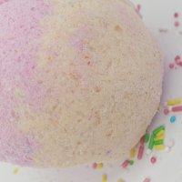 Wild Strawberry Bomb - Бурлящая бомба с ароматом земляники